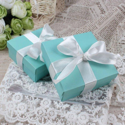 Gift wrapping